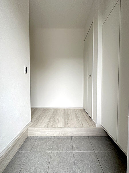玄関を拡大表示
