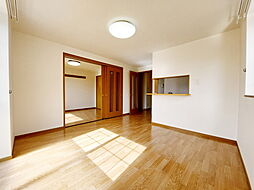 グリーンリーフ 201 号室 2階2LDKのリビング/ダイニング