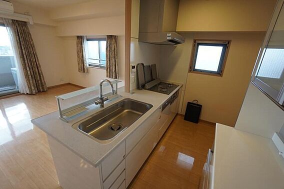 クレアホームズ松山三番町_内装_4