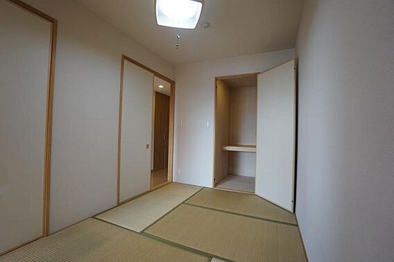 クレアホームズ松山三番町_内装_9