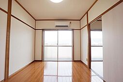 山田ハイツ 301 号室 3階2DKのリビング/ダイニング