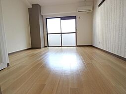 ラ・シャンブル 707 号室