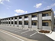 市坪駅より徒歩24分 1階 築17年の賃貸物件