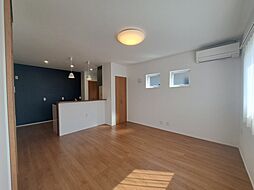 中須賀戸建て 1 号室 2階3LDKのリビング/ダイニング