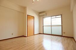 フォレスト三番町 402 号室 4階ワンルームのリビング/ダイニング