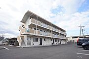 柳原駅より徒歩12分 1階 築16年の賃貸物件