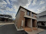 見奈良駅より徒歩4分 2階 築8年3ヶ月の賃貸物件