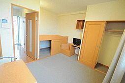 レオパレスＹＭ　Ｌｉｂｅｒｔｙ　Ｐｌａｃｅ 206 号室 2階1Kのリビング/ダイニング