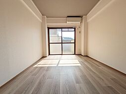 ボナール一番館 303 号室 3階1Kのリビング/ダイニング