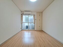 キャンパス・レーベン 402 号室