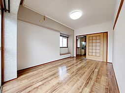 ヴィラ平成 401 号室 4階1Kのリビング/ダイニング