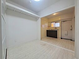 オックスフォードサーカス春日町本館 402 号室 4階1LDKのリビング/ダイニング