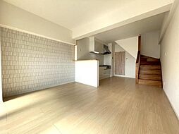 長月 201 号室 2階2LDKのリビング/ダイニング