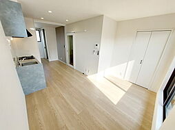 エルミタージュ 201 号室 2階1LDKのリビング/ダイニング