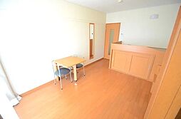 レオパレスエスポワール 113 号室 1階1Kのリビング/ダイニング