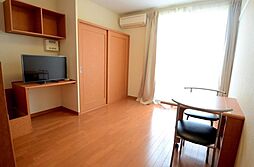 レオパレスグランドカメリア2 116 号室 1階1Kのリビング/ダイニング