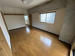 ＩＮＧ−α 106 号室 1階1Kのリビング/ダイニング