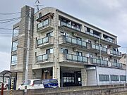 岡田駅より徒歩18分 3階 築29年4ヶ月の賃貸物件