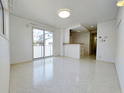 サクラガーデン 102 号室 1階ワンルームのリビング/ダイニング