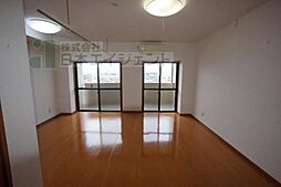 ロイヤル・ステージ樽味 102 号室 1階1LDKのリビング/ダイニング