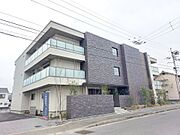 市坪駅より徒歩13分 1階 築3年2ヶ月の賃貸物件