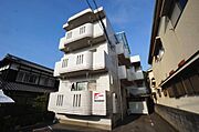 西衣山駅より徒歩21分 1階 築30年7ヶ月の賃貸物件