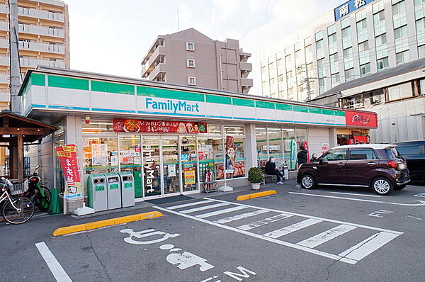 画像7:ファミリーマート 朝生田町一丁目店