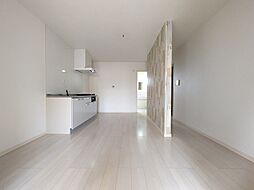 佐伯ビルディングス　ナンバー15 201 号室 2階1LDKのリビング/ダイニング