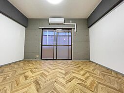 エミグランド清水町 205 号室 1階ワンルームのリビング/ダイニング