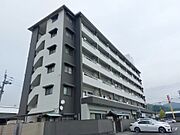 伊予和気駅より徒歩30分 築49年 6階建の賃貸物件