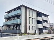 松山駅より徒歩12分 3階 築1年7ヶ月の賃貸物件