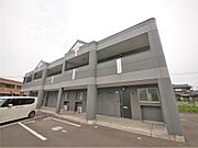 石田駅より徒歩13分 1階 築12年2ヶ月の賃貸物件