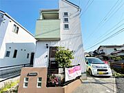 フィールドイン湯川IIID棟 築18年5ヶ月の賃貸物件