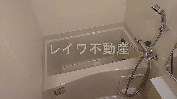 画像4:コンパクトで使いやすいお風呂です