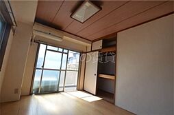 ベルシャトル 2階1Kのリビング/ダイニング