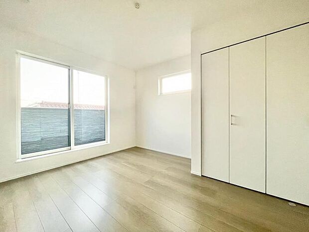 仕事や趣味のスペースとしても活用できる、多用途に使える部屋。