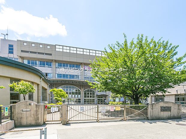 川崎市立稲田小学校 600m