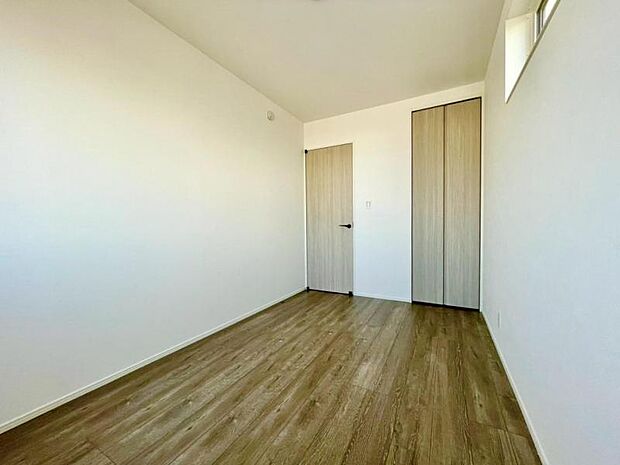 リビングで楽しく過ごした後はプライベートな時間を満喫できます。