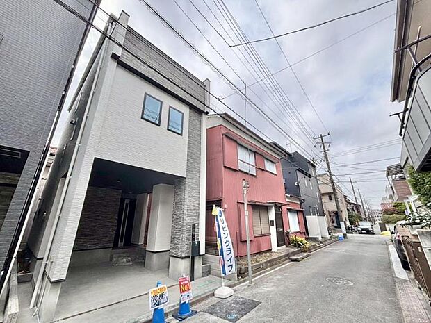 車通りが少なく、静かで安心して暮らせる環境です。