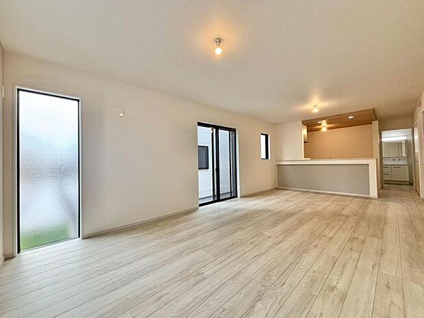 安らぎの日々のために最新の設備・仕様を採用しました。笑顔の毎日をここでお過ごしください。