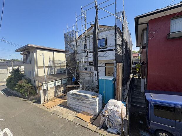 完成前の状態をご覧頂くことで、隣接した環境をしっかりとご確認頂けます。
