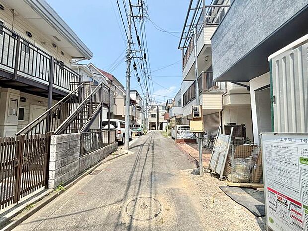 毎日の暮らしに寄り添う、優しい雰囲気の外観が魅力です。