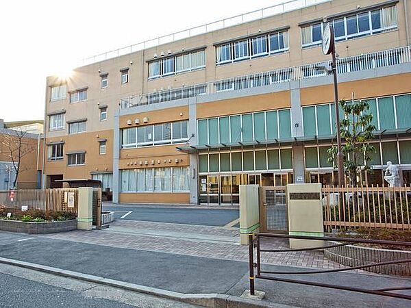 川崎市立川中島中学校　170ｍ