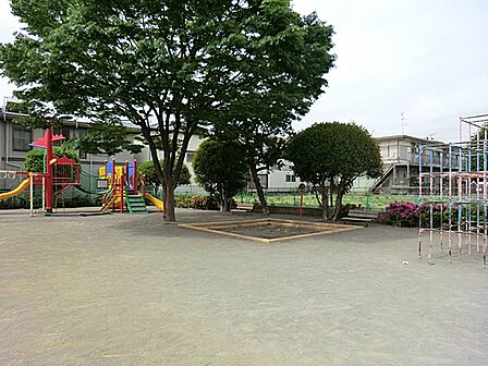 井田杉山町北公園 800m