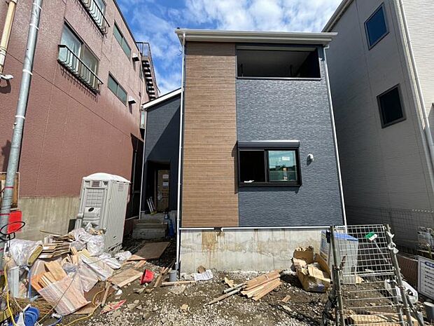 完成前の状態をご覧頂くことで、隣接した環境をしっかりとご確認頂けます。