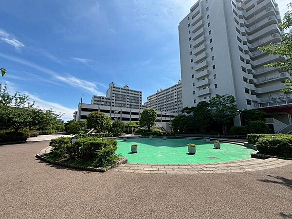 毎日の暮らしに寄り添う、優しい雰囲気の外観が魅力です。