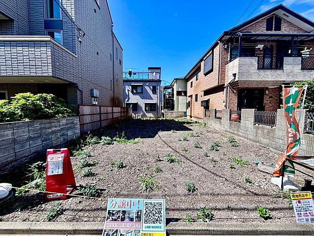 同じ工務店の完成見本や同ボリュームの完成物件もご案内しておりますので、お気軽にお問い合わせ下さいませ。