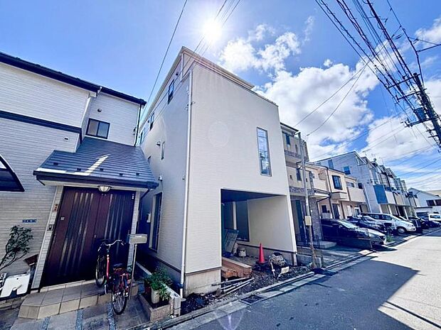 日当たりや隣地との距離感など、現地で確認したいポイントもチェックできます。