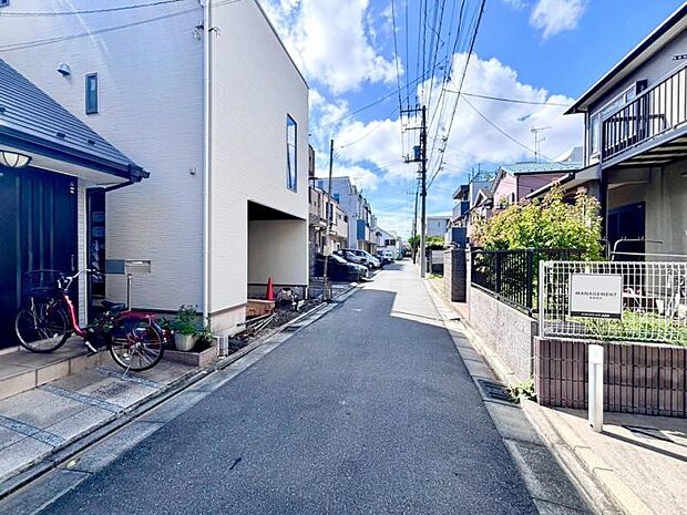 建物完成前でも、立地や道路付け、周辺環境をご確認いただけます。