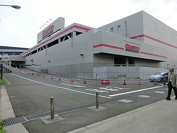 コストコホールセール 川崎倉庫店　1080ｍ